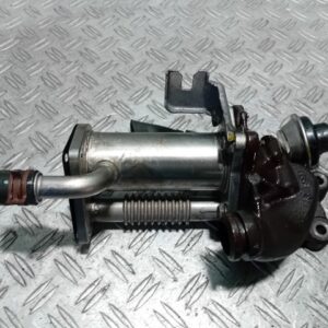 Racitor gaze Renault Fluence 1.5 dci cod motor K9K 837 cod 147355718R 