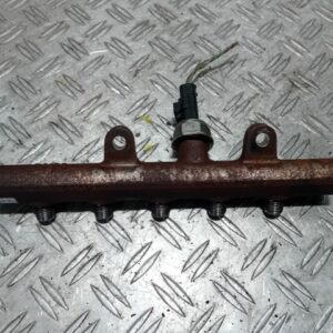 Rampa injectie Renault Fluence 1.5 dci cod motor K9K 837 cod 8200669695 Rampa injectie Renault Fluence 1.5 dci cod motor K9K 837 cod 8200669695