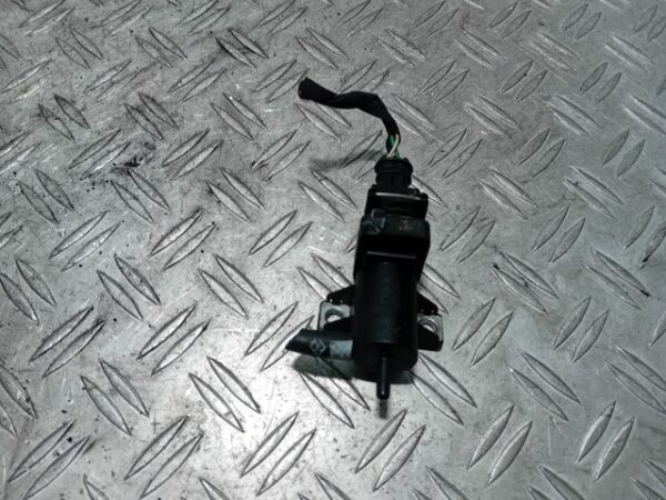 Electrovalva vacuum Renault Fluence 1.5 dci cod motor K9K 837 cod 8200762162