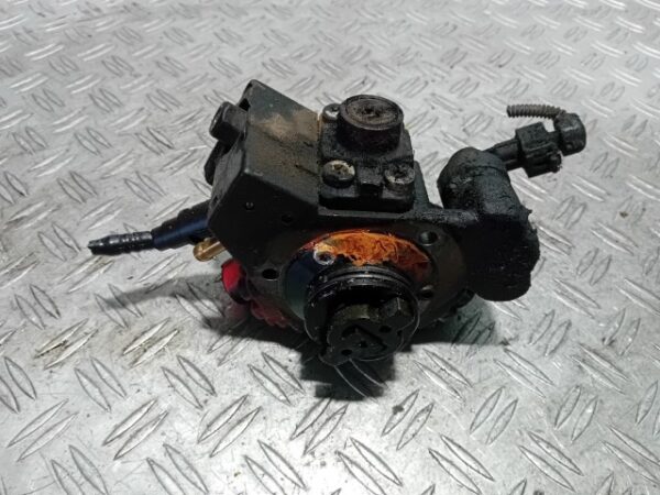 Pompa inalta presiune Opel Corsa D 1.3 CDTI 2007 cod motor Z13DTH cod 0445010122