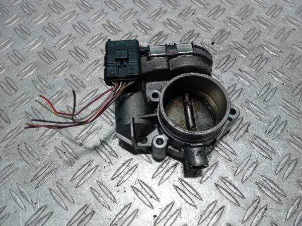 Clapeta acceleratie Citroen C4 1.6 benzina cod motor NFU cod 0 280 750 085