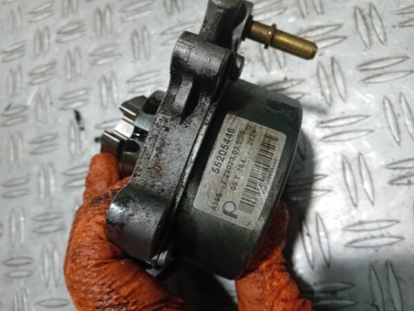 Pompa vacuum Fiat Doblo 1.6 MultiJet cod motor 198A3000 cod 55205446