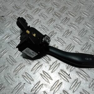 Maneta semnalizare Audi A3 8P 2006 cod 8P0953513A