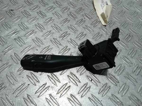 Maneta stergator VW Golf  V cod 1K0 953 519 N
