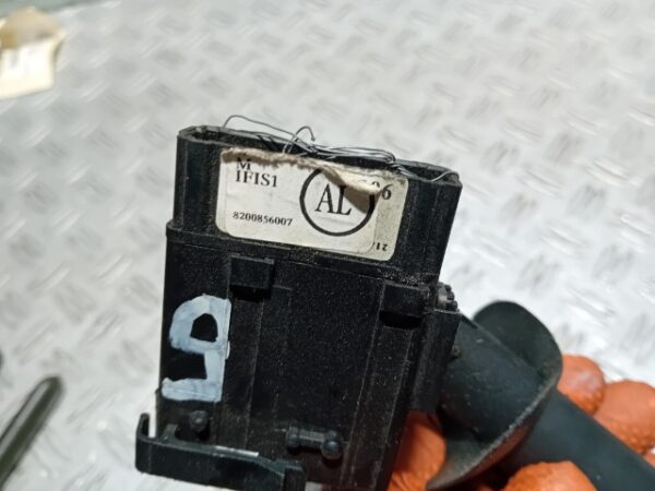 Maneta stergator Renault Twingo 2 cod 8200856007