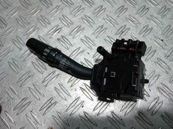 20260303_161533 Maneta stergator Toyota Avensis cod 84652-05170