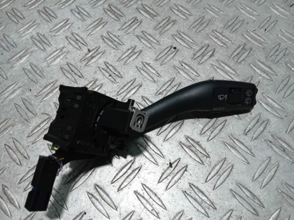 Maneta stergator Audi A3 cod piesa 8P0953519A