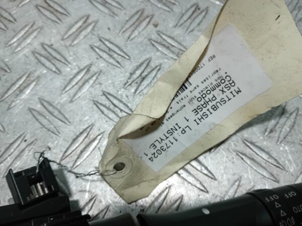 Maneta semnalizare Mitsubishi ASX cod 17G688