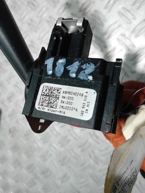 Maneta stergator VW Golf 5 cod 1K0 953 519 A