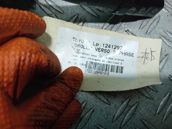 Maneta semnalizare Toyota Corolla Verso 