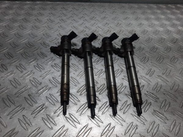Injector Opel Insignia 2.0 diesel cod motor B20DTH cod 55488616