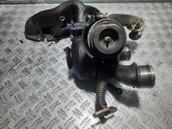 Turbina Alfa Romeo 147 1.9 JTDm 16V 150 CP cod motor 937A5000 cod 55214063