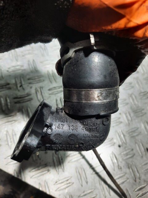 Cot admisie egr Renault Clio IV 1.5 dCi Euro 5 cod motor K9K608 cod piesa 147138491R