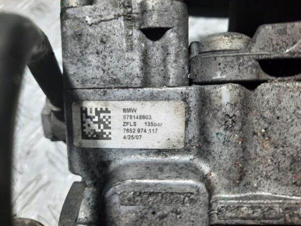 Pompa servo BMW Seria 5 E60 3.0 diesel cod motor M57D30 Euro 4 cod piesa 678148603