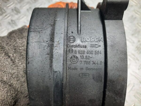 Debitmetru aer BMW Seria 5 E60 3.0 diesel cod motor M57D30 Euro 4 cod piesa 77887440