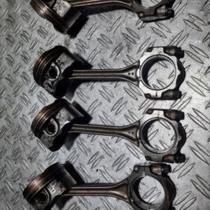 Piston cu biela Toyota Yaris 3 1.33 Dual VVT-i Euro 5 cod motor 1NRFE