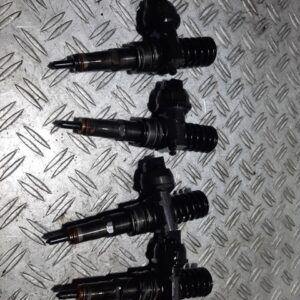 Injector Volkswagen Sharan cod motor AUY EURO 3 cod piesa 038130073AK