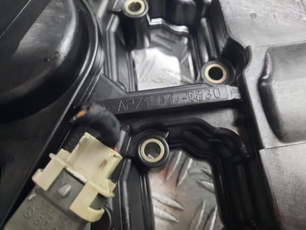 20260401_125126 Capac culbutori Mercedes C-Class 1.8 benzina Kompressor cod motor M271.946 EURO 4 cod piesa A2710100530
