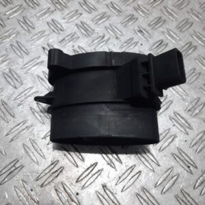 Debitmetru aer BMW X3 E83 2.0 diesel cod motor M47T EURO 4 cod piesa 77887440