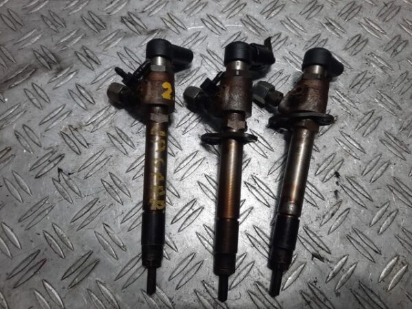 Injector Citroen C5 III 2.7 V6 Diesel  cod motor UHZ cod piesa 5U3Q-9K546-AA