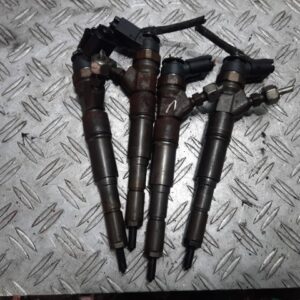 Injector BMW Seria 3 e90 2.0 diesel cod motor M47D20  cod piesa 0445110216