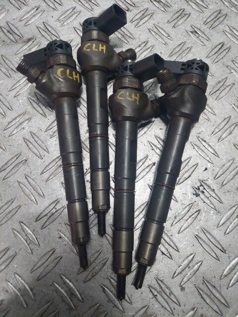 Injector Skoda Octavia 3 cod motor CLH cod piesa 0445110477