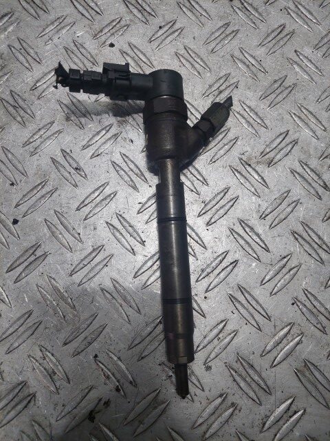 Injector Kia Ceed 1.5 CRDi  cod motor D4FA cod piesa 0445110256