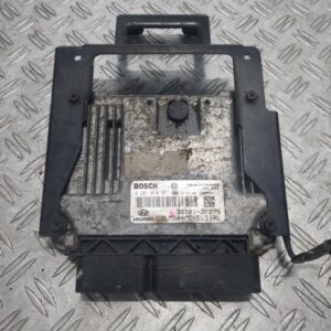 Calculator motor ecu Hyundai IX35 2.0 CRDi cod D4HA cod piesa 0281018851