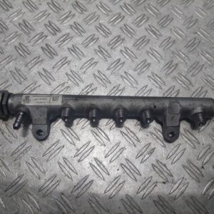 20260401_154231 Rampa injectoare cu senzor Audi A4 cod motor CAGA cod piesa 03L130089A