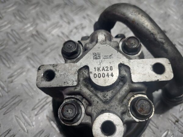 Pompa servo Opel Insignia 1.8 Benzină Ecotec 140 CP cod motor A18XER cod piesa 13268806