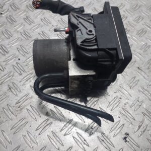 Pompa abs Audi A4 cod motor BDG  cod piesa 8E0910517