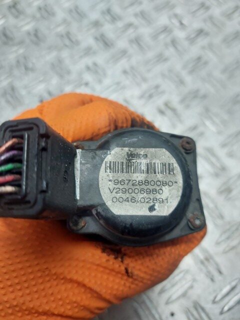 20260401_163819-1.jpg Supapa egr Peugeot 307 1.6 HDi 16V cod motor 9HZ cod piesa 9672880080