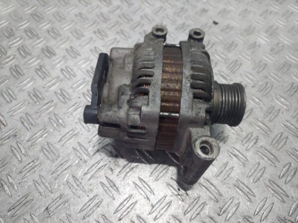 Alternator Peugeot 207 1.4 VTi 5 cod motor 8FS cod piesa V758575080