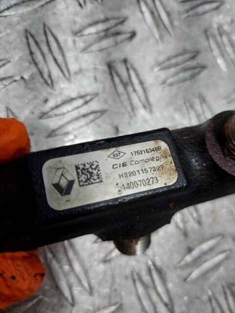Rampa injectie cu senzor Renault Kangoo 2 1.5 cod motor K9K608 cod piesa 175215346R
