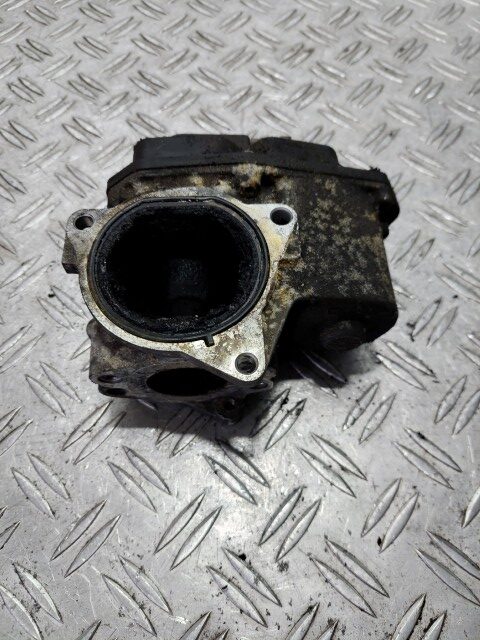 20250911_133529-1.jpg Supapa egr VW Passat cod motor CBD cod piesa 03L131501F