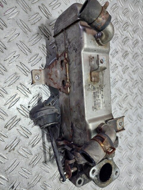 Racitor gaze Kia Sportage 3 2.0 CRDi cod motor D4HA cod piesa 28416-2F140