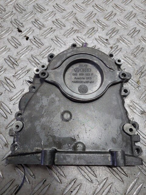 Capac distributie stanga Audi A6 C7 cod motor CGKA cod piesa 059109129N