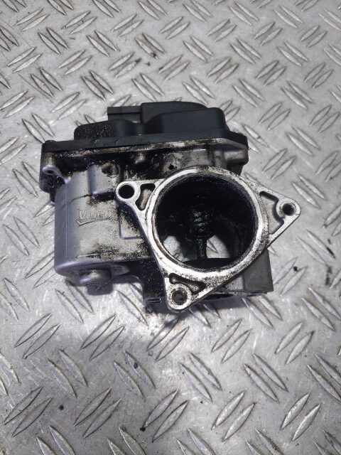 Supapa egr VW Passat CC cod motor CBA cod piesa 03L131501K