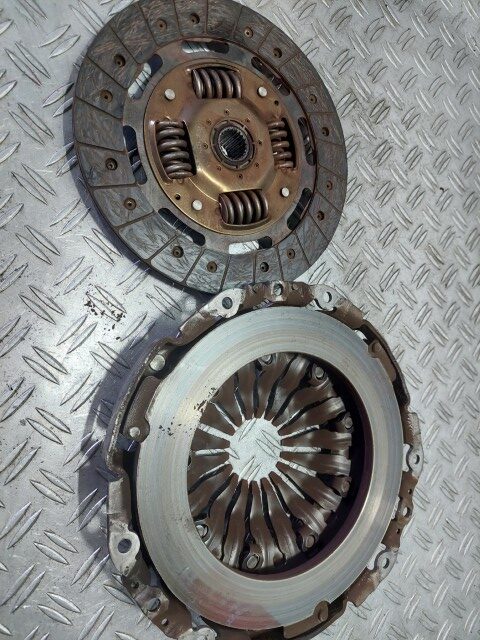 Kit ambreiaj Renault Trafic 2.0 dCi cod motor M9R780
