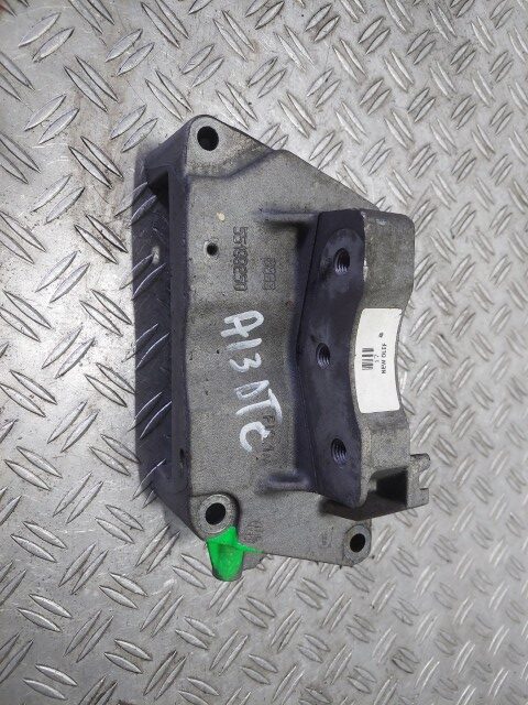 Suport motor Opel Astra H 1.3 CDTI cod A13DTC cod piesa 55199250