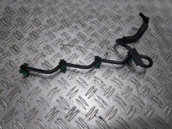 Rampa retur motorina Peugeot 308 1.6 HDi 115 CP cod motor 9H05