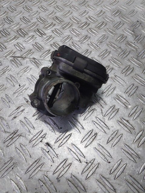 Clapeta acceleratie Peugeot 308 1.6 HDi 115 CP cod motor 9H05 cod piesa 9673534480