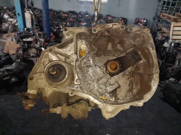 Cutie viteze manuala 5 trepte Renault Clio 2 2004-1.2i cod JB1514