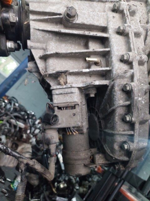 Cutie de transfer Volkswagen Touareg 7L motorizare BMV 3.2 V6 cod 0AD341012