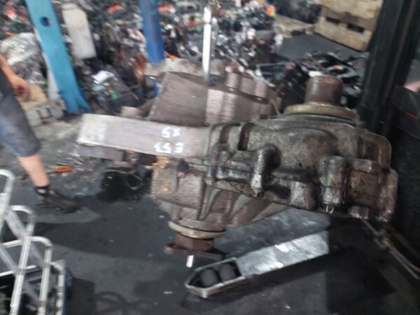 Cutie de transfer BMW X5 E53 3.0d cutie viteze GM 96042433 cod 75157480