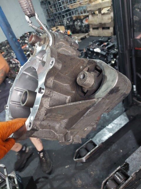 Cutie de transfer BMW X5 E53 3.0d cutie viteze GM 96042433 cod 75157480