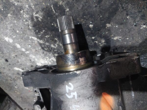 20260612_175418 Cutie de transfer grup fata Volkswagen Tiguan 2.0 TDI 140 cp cod 0A6409053Q