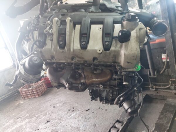 Motor fara anexe Porsche Cayenne 4.8 V8 4x4 cod motor M4801 385Cp