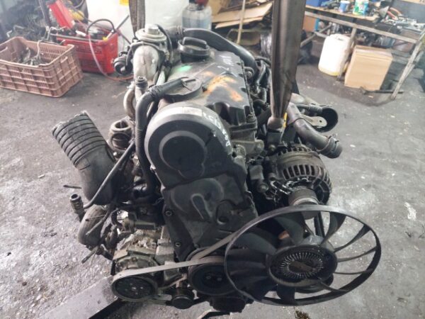 20260614_125040 Motor fara anexe Volkswagen Passat (3B3) 1.9 TDI 130 Cp an 2002 cod AWX