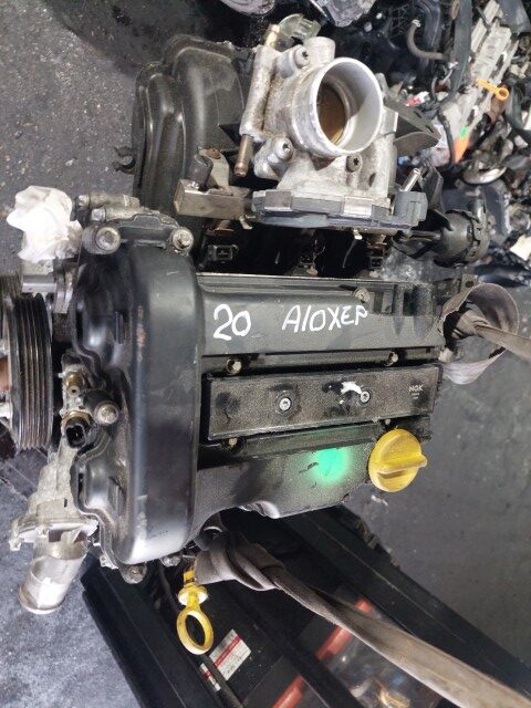 Motor fara anexe Opel Corsa D 1.0 benzina 65 CP cod A10XEP
